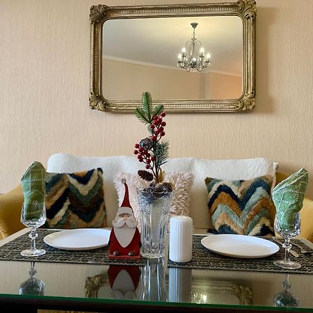 Apartment Alla แชร์นีฮีฟ ภายนอก รูปภาพ
