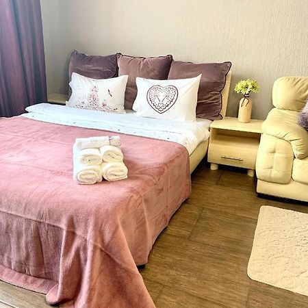 Apartment Alla แชร์นีฮีฟ ภายนอก รูปภาพ